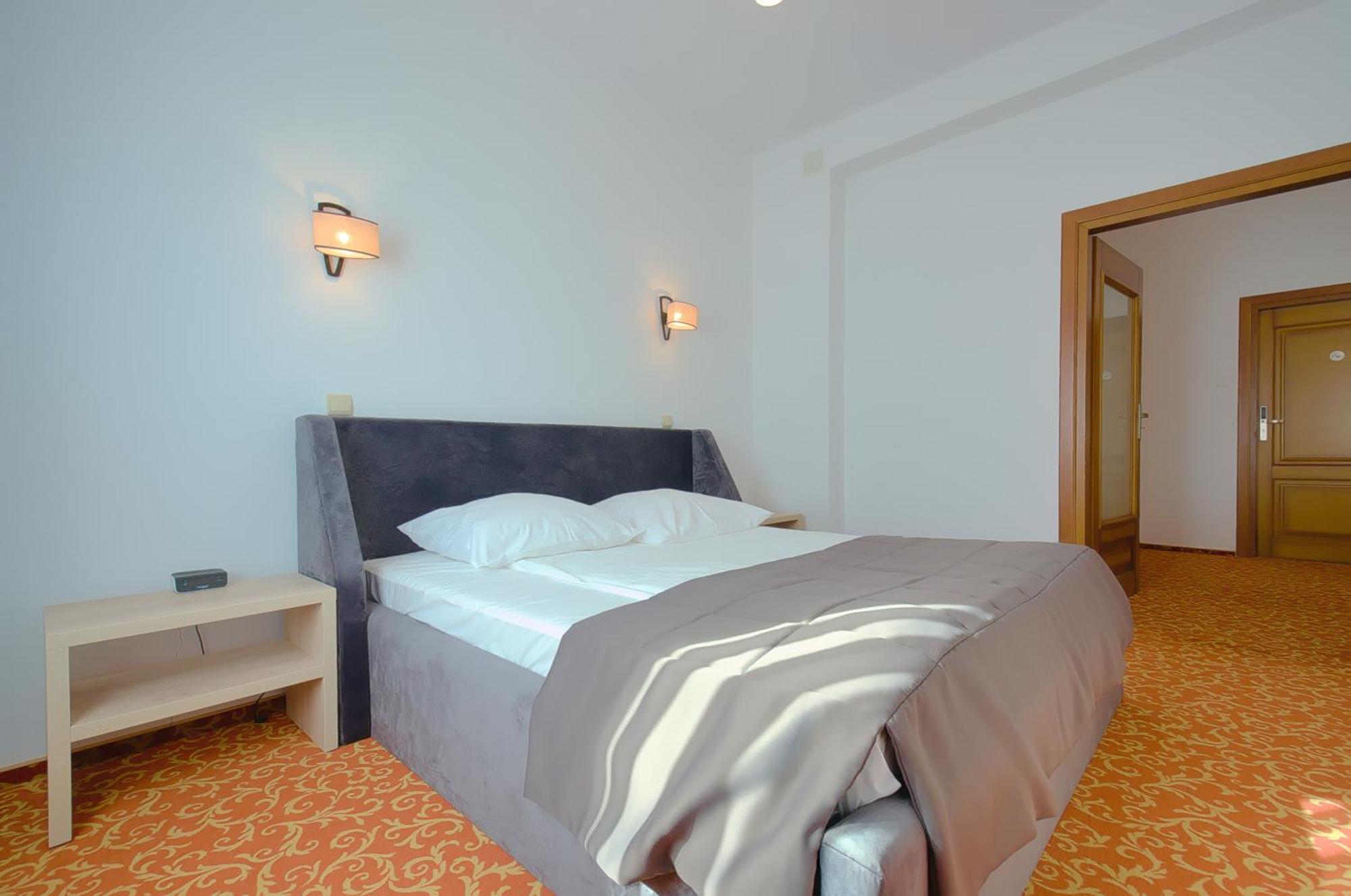 Hotel Sezam Machowa ภายนอก รูปภาพ