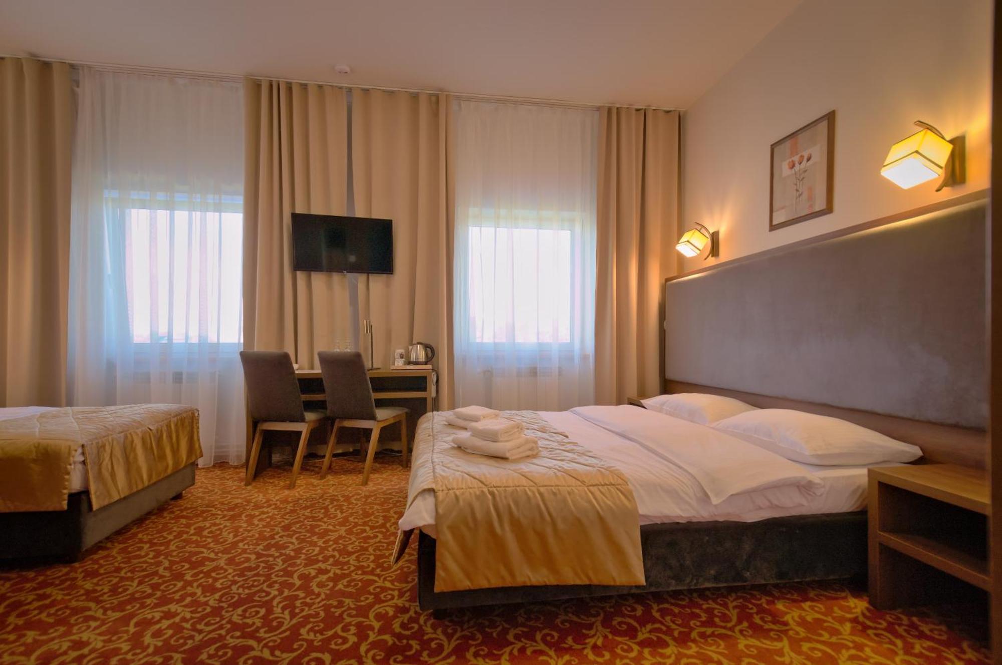Hotel Sezam Machowa ภายนอก รูปภาพ