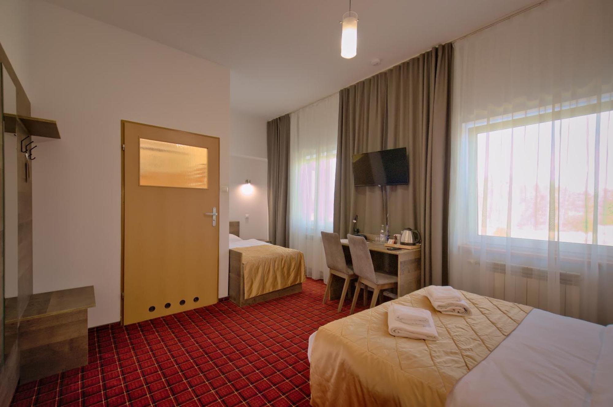 Hotel Sezam Machowa ภายนอก รูปภาพ