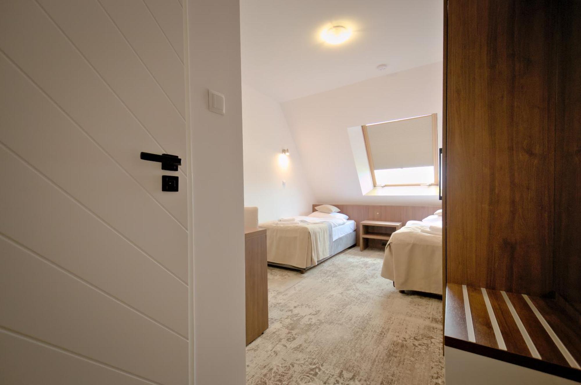 Hotel Sezam Machowa ภายนอก รูปภาพ