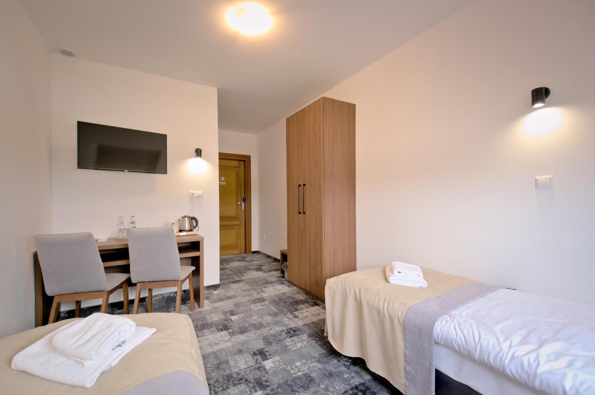 Hotel Sezam Machowa ภายนอก รูปภาพ