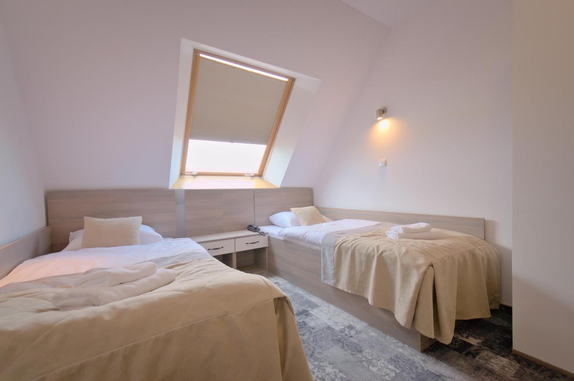 Hotel Sezam Machowa ภายนอก รูปภาพ