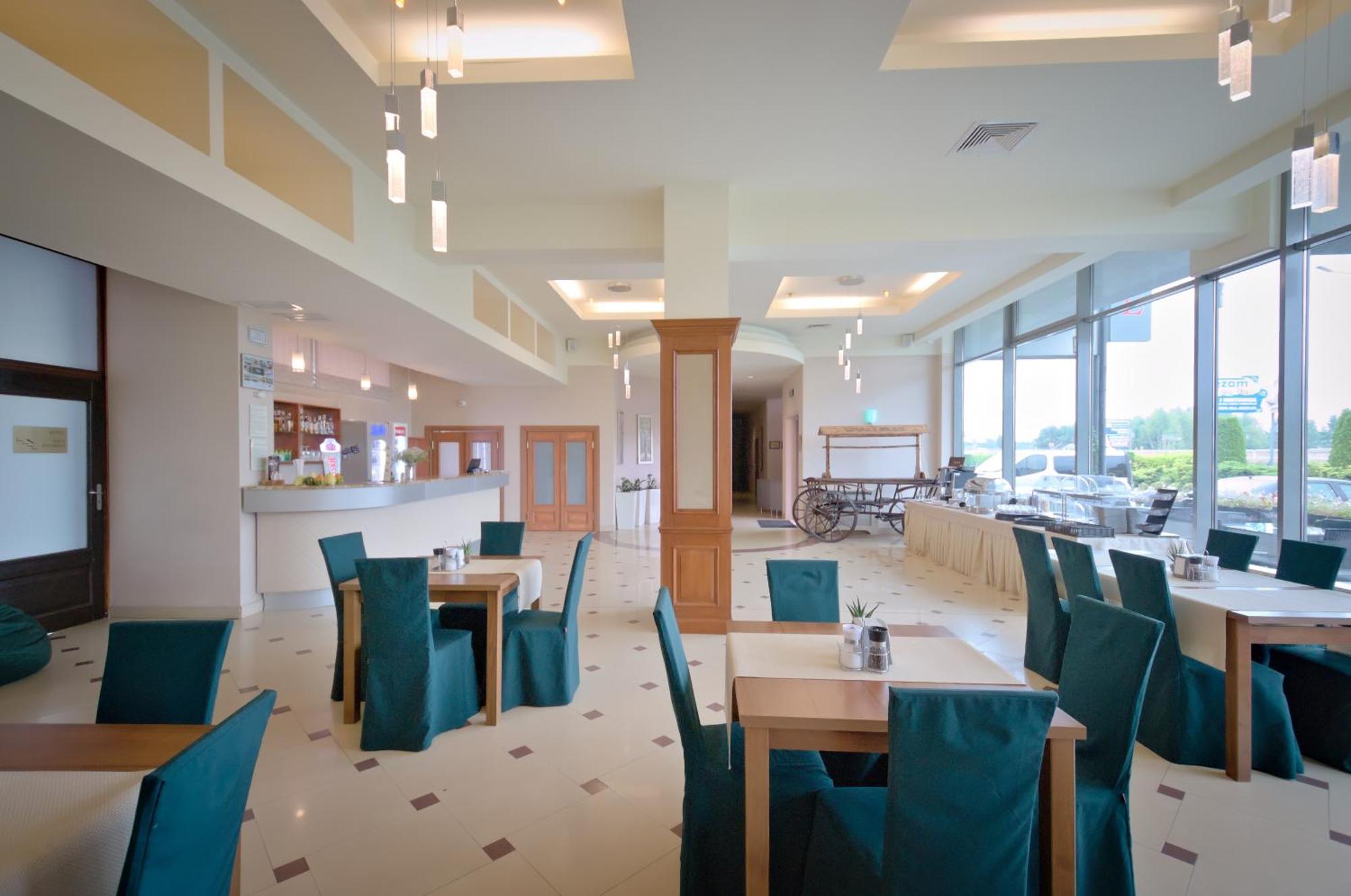 Hotel Sezam Machowa ภายนอก รูปภาพ